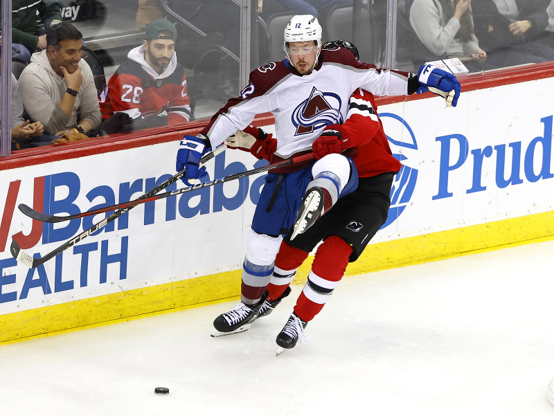 Šimon Nemec (New Jersey) a Ryan Johansen ešte v drese Colorada