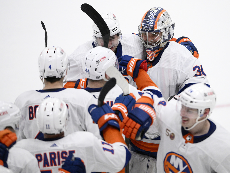 Radosť NY Islanders po zápase s Capitals