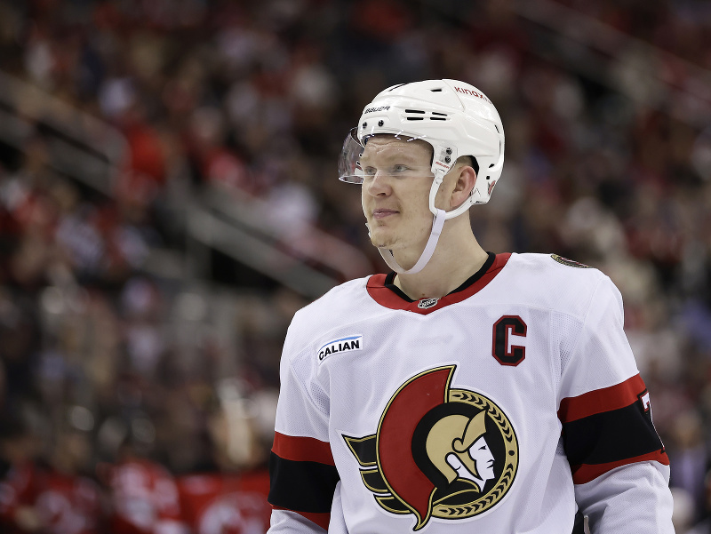 Kapitán Ottawy Brady Tkachuk