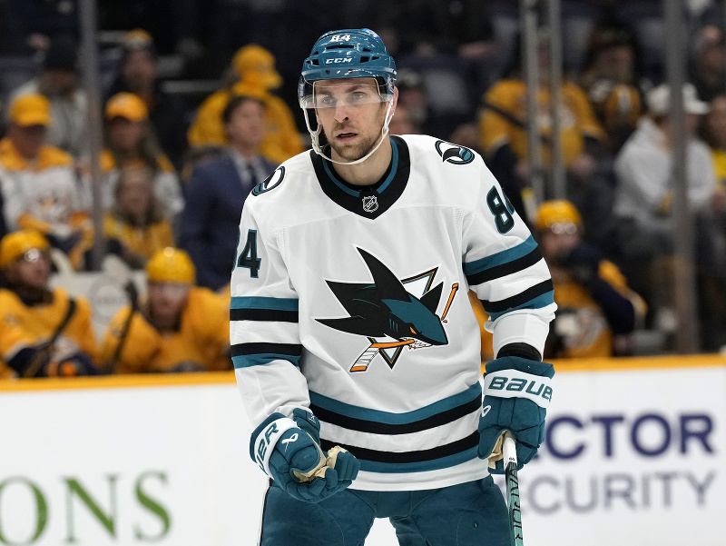 Český hokejový obranca Jan Rutta v drese San Jose Sharks