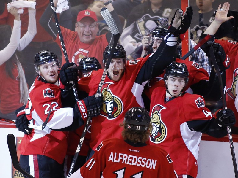 Erik Condra, Colin Greening, Jean-Gabriel Pageau a Daniel Alfredsson