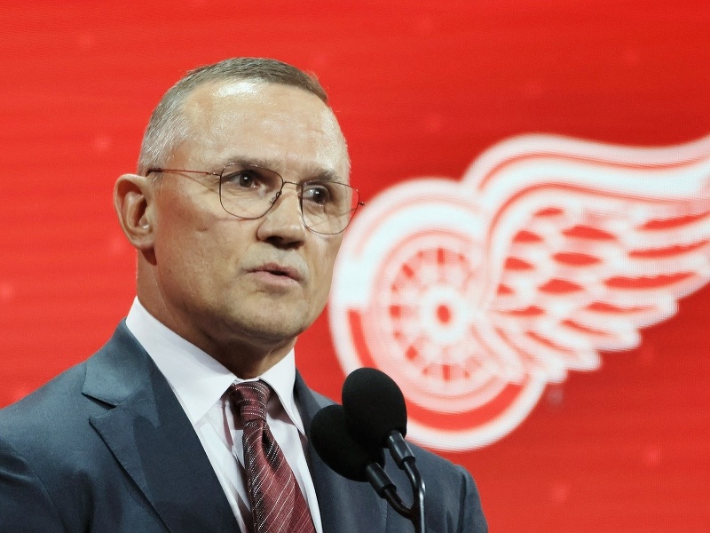 Steve Yzerman
