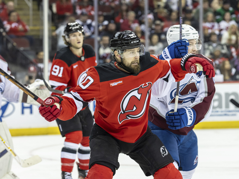 Slovenský hokejista Tomáš Tatar v drese New Jersey Devils