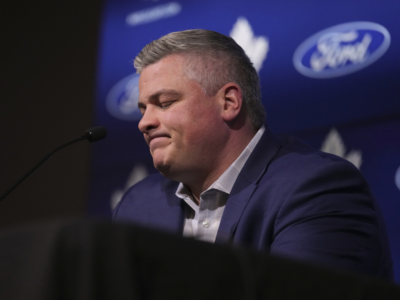 Dnes už bývalý tréner Toronta Sheldon Keefe