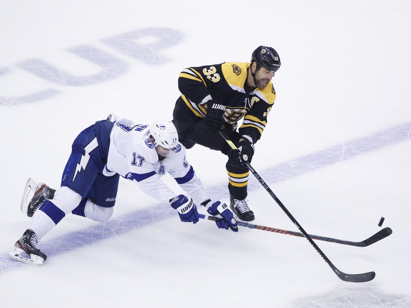 Slovenský hokejista a kapitán Bostonu Bruins Zdeno Chára