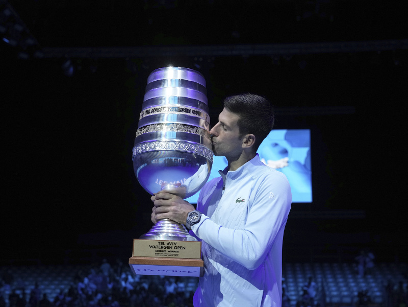 Srbský tenista Novak Djokovič vyhral turnaj v Tel Avive v roku 2022