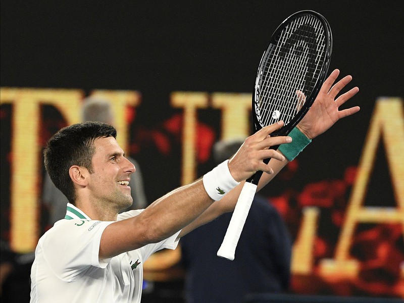 Novak Djokovič získal v Melbourne osemnásty grandslamový titul