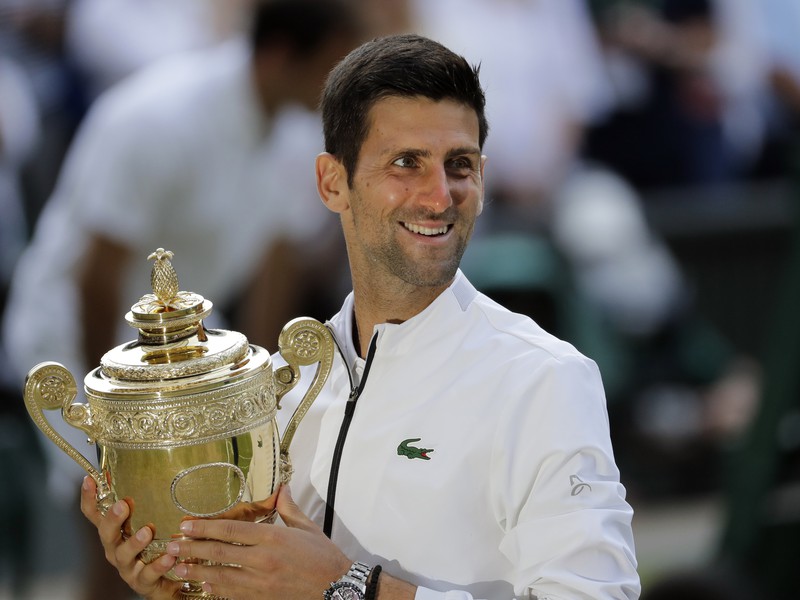 Srbský tenista Novak Djokovič sa stal piatykrát v kariére víťazom wimbledonskej dvojhry a získal 16. grandslamový titul