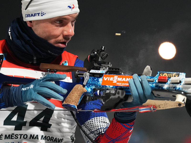 Francúzsky biatlonista Emilien Jacquelin