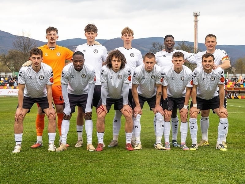 Na snímke futbalisti Lehoty pod Vtáčnikom