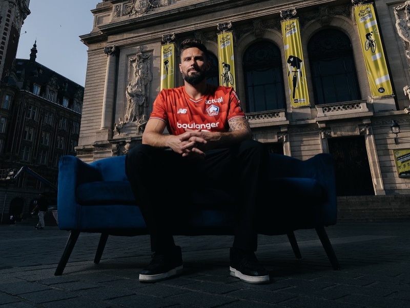 Olivier Giroud sa upísal LOSC Lille