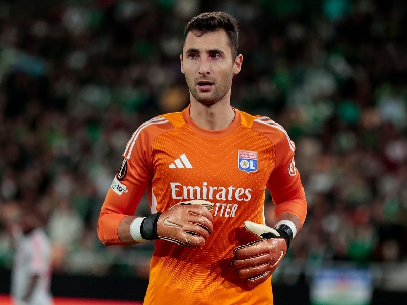 Slovenský brankár Dominik Greif počas zápasu Ligue 1