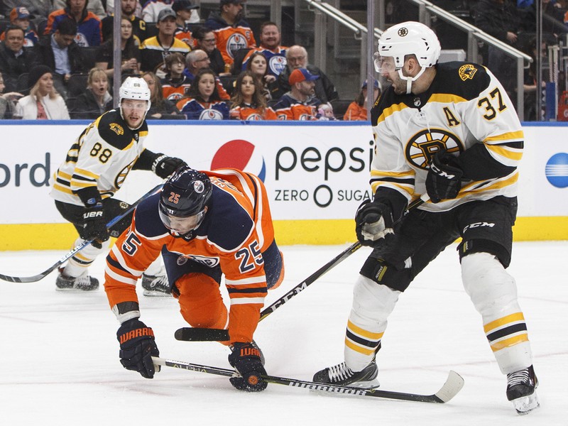 Patrice Bergeron (vpravo)