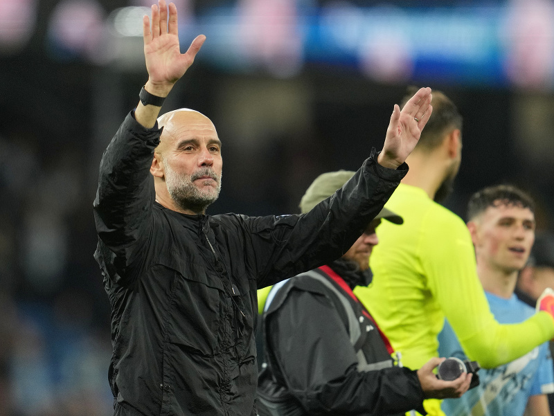 Pep Guardiola odkoučoval tisíci zápas vo svojej kariére