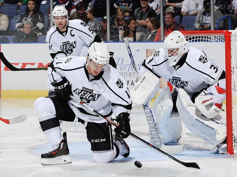 Peter Budaj v bránke Ontaria zažiaril aj proti San Jose Barracuda