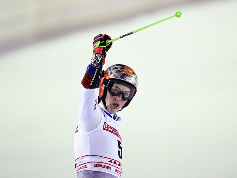 Slovenská lyžiarka Petra Vlhová suverénne triumfovala v piatkovom obrovskom slalome Svetového pohára v Are