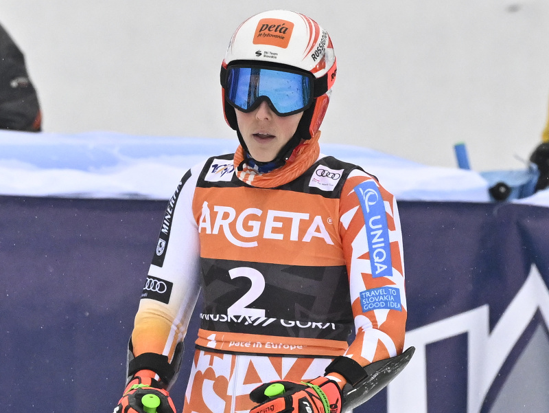Sklamaná Petra Vlhová v cieli druhého kola obrovského slalomu v Kranjskej Gore