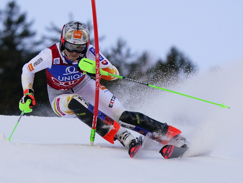 Slovenská lyžiarka Pera Vlhová v prvom kole slalomu v Lienzi