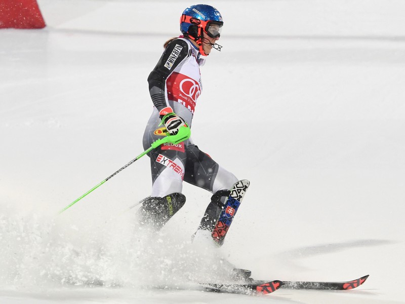Slovenská lyžiarka Petra Vlhová v cieli po 2. kole nočného slalomu Svetového pohára žien v rakúskom Flachau