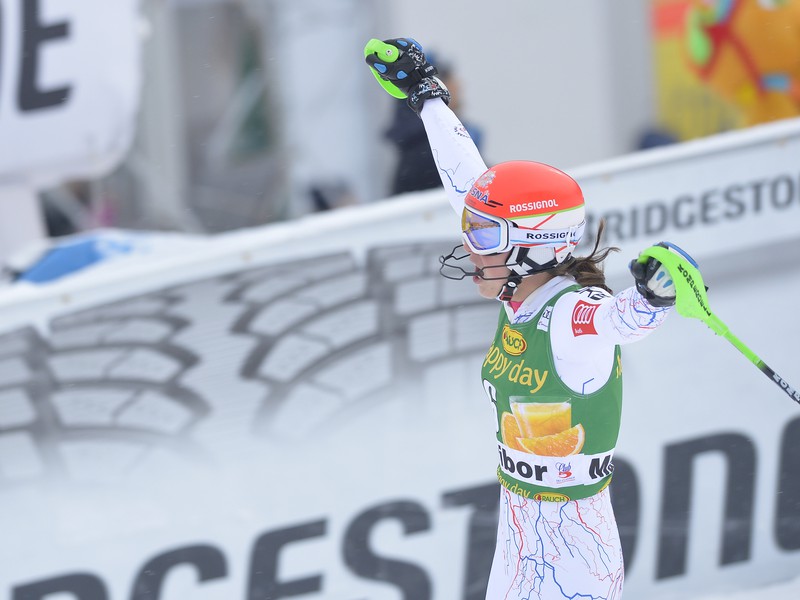 Petra Vlhová reaguje v cieli po 2. kole slalomu Svetového pohára žien v alpskom lyžovaní v slovinskom Maribore