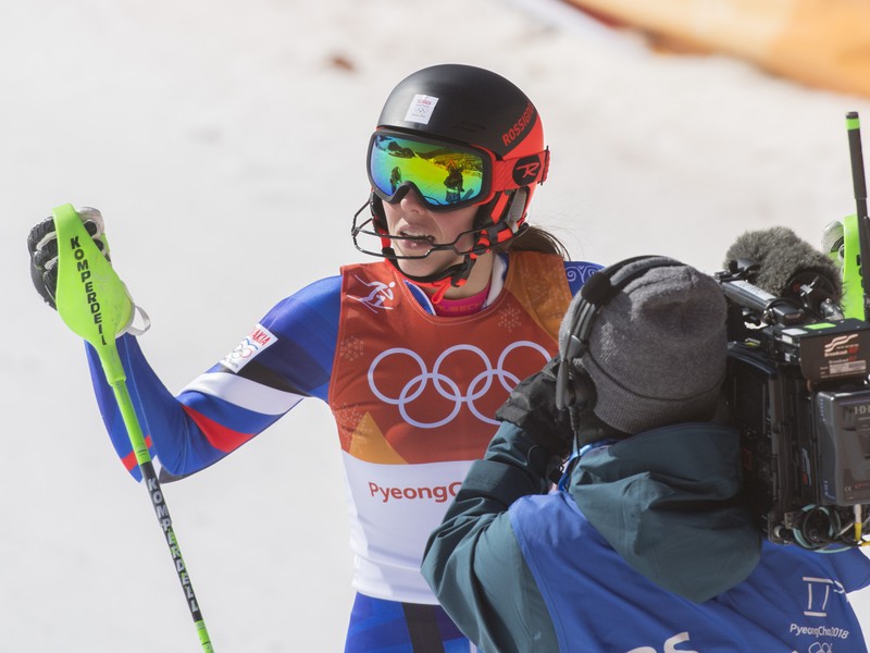 Petra Vlhová v cieli 2. kola slalomu žien