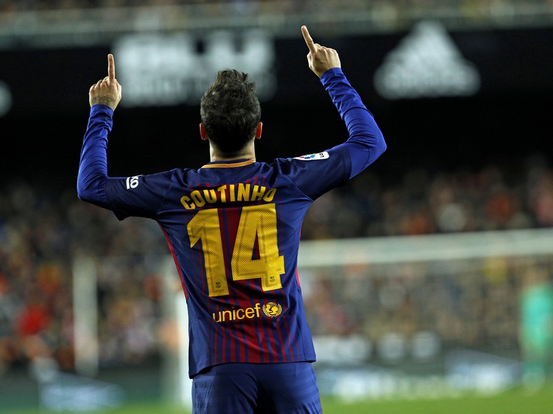 Philippe Coutinho z FC Barcelony sa raduje po góle 