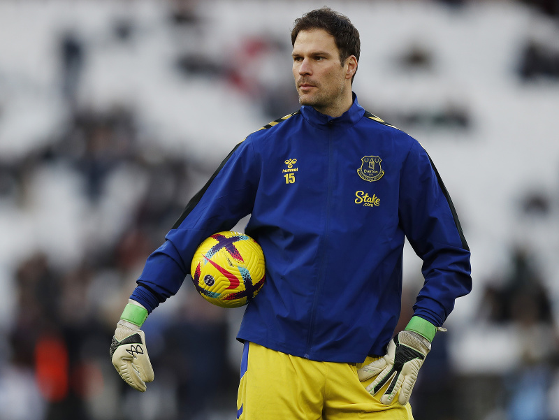 Bosniansky brankár Asmir Begovič