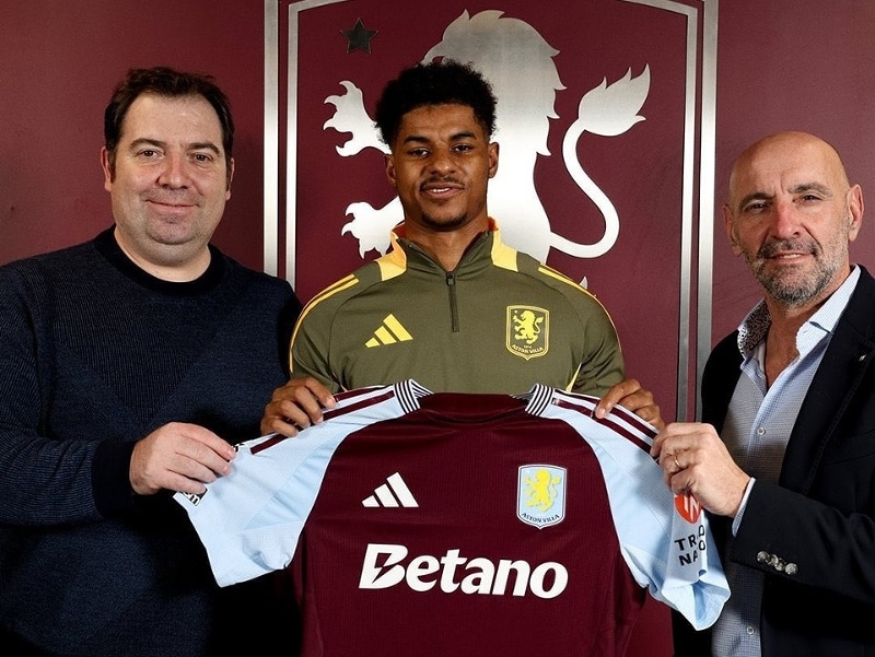 Marcus Rashford bude hosťovať v Aston Ville