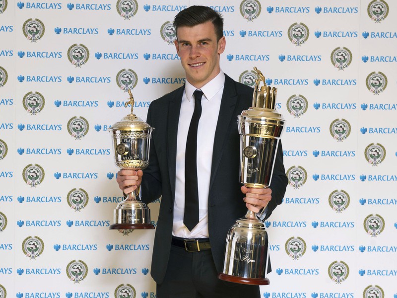 Gareth Bale s trofejami