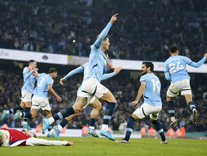 John Stones strieľa gól, ktorý zachraňoval remízu Manchestru City