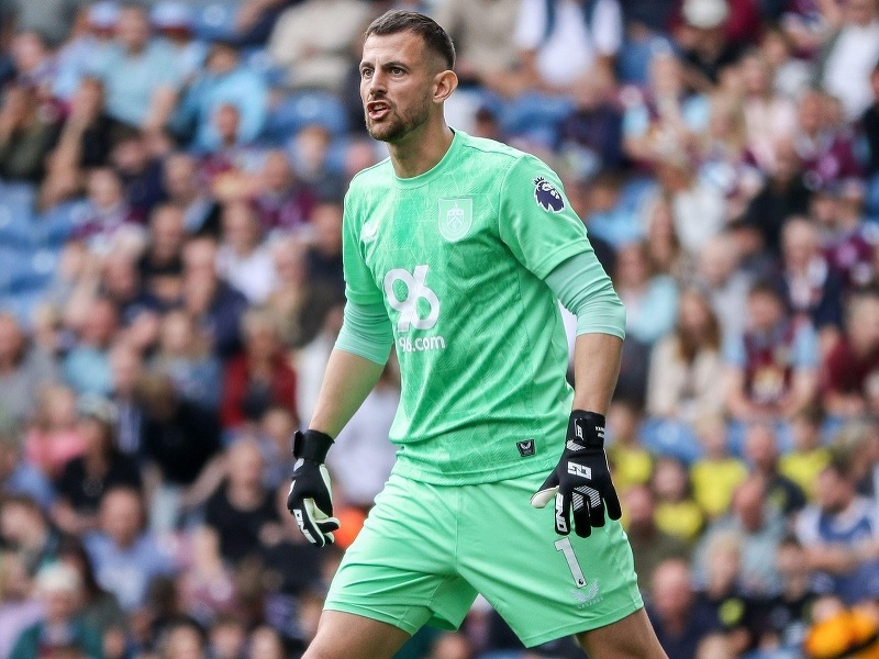 Slovenský brankár Martin Dúbravka v drese Burnley FC