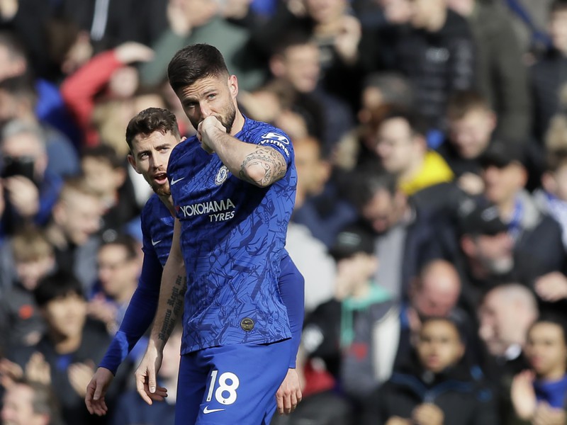 Olivier Giroud oslavuje gól