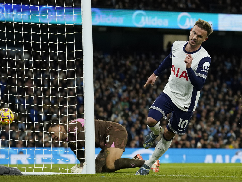 James Maddison strieľa gól