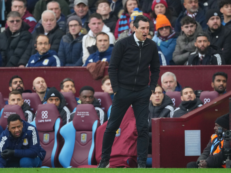 Tréner Aston Villy Unai Emery