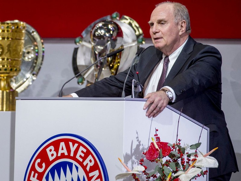 Uli Hoeness sa opäť stal prezidentom Bayernu 
