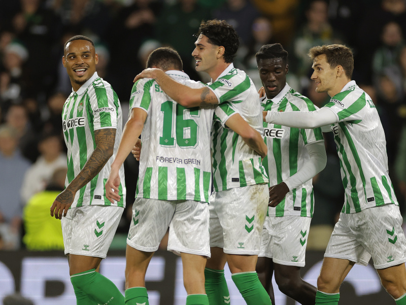 Jasajúci futbalisti Betisu Sevilla