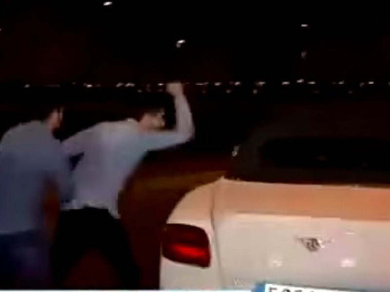 Fanúšikovia bieleho baletu poškodili automobil útočníka Jesého Rodrígueza 