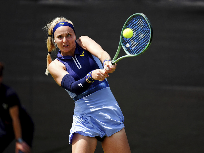 Slovenská tenistka Rebecca Šramková na turnaji WTA v Nottinghame