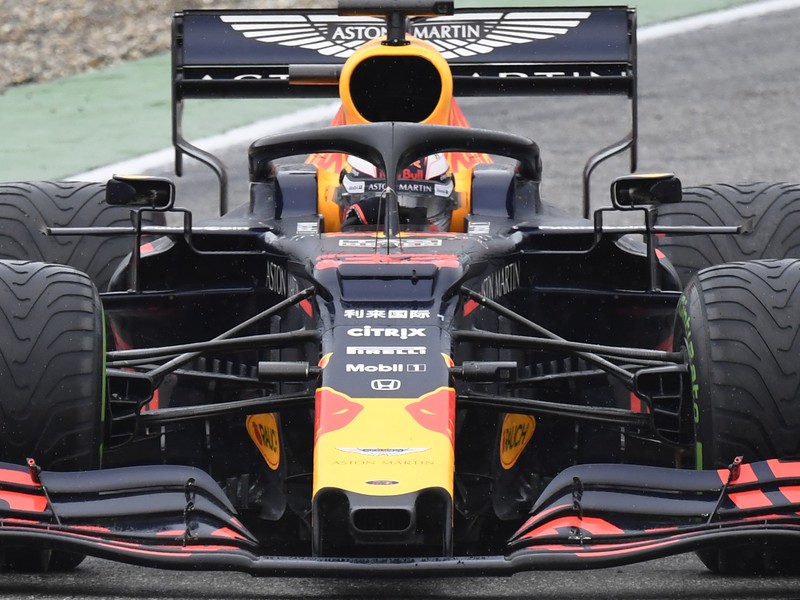 Na snímke holandský pilot formuly 1 Max Verstappen na monoposte Red Bull