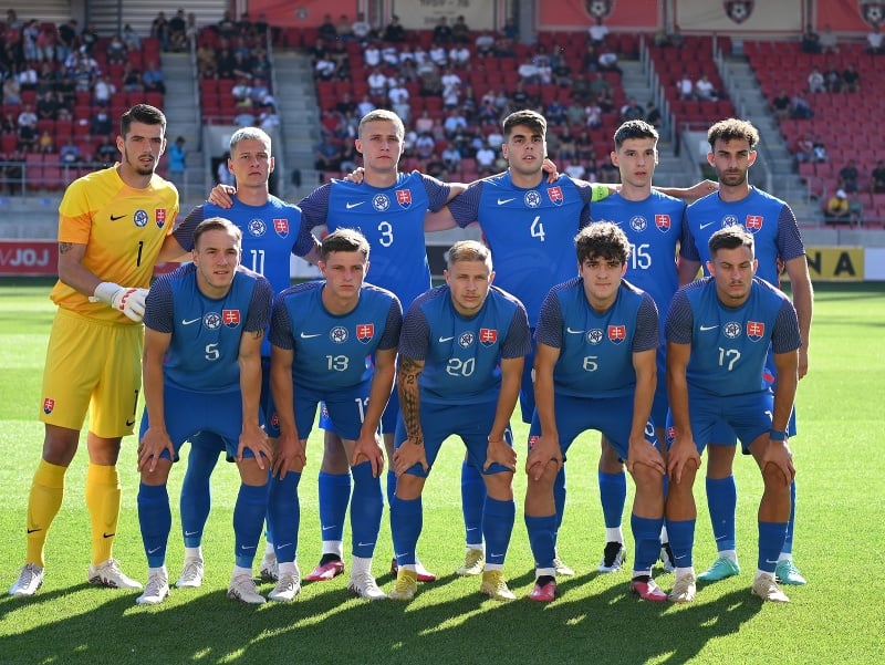 Na snímke základná jedenástka slovenských reprezentantov vo futbale do 21 rokov