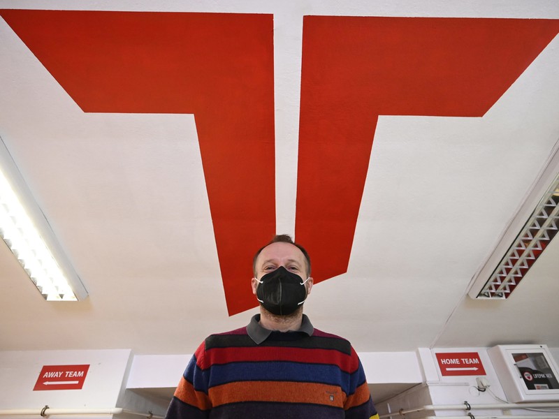 Generálny manažér AS Trenčín Róbert Rybníček stojí pod novým logom