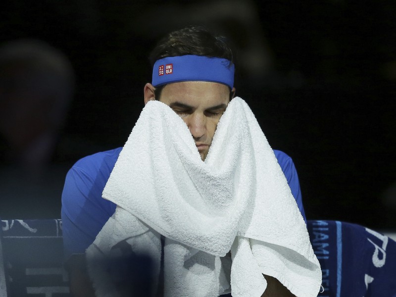Roger Federer si v Londýne finále nezahrá