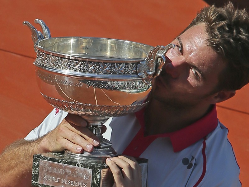 Stan Wawrinka s víťaznou trofejou