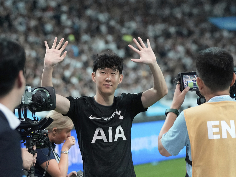 Son Heung-Min sa rozlúčil s Tottenhamom