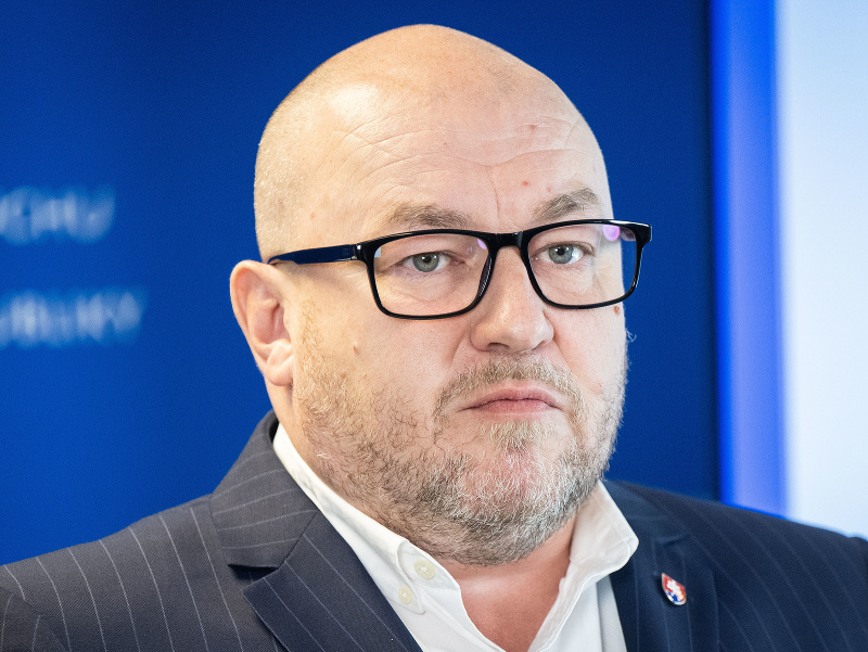 Na snímke minister cestovného ruchu a športu SR Rudolf Huliak (Nezávislý) 