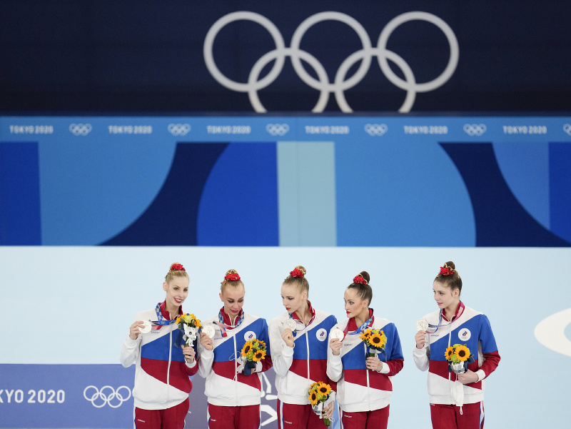 Reprezentantky v modernej gymnastike reprezentujúce Ruský olympijský výbor (ROC) získali strieborné medaily v spoločných skladbách na OH2020 v Tokiu