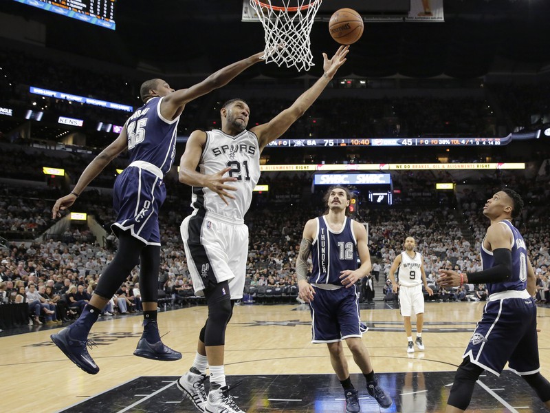 San Antonio vstúpilo úspešne do 2. kola play off