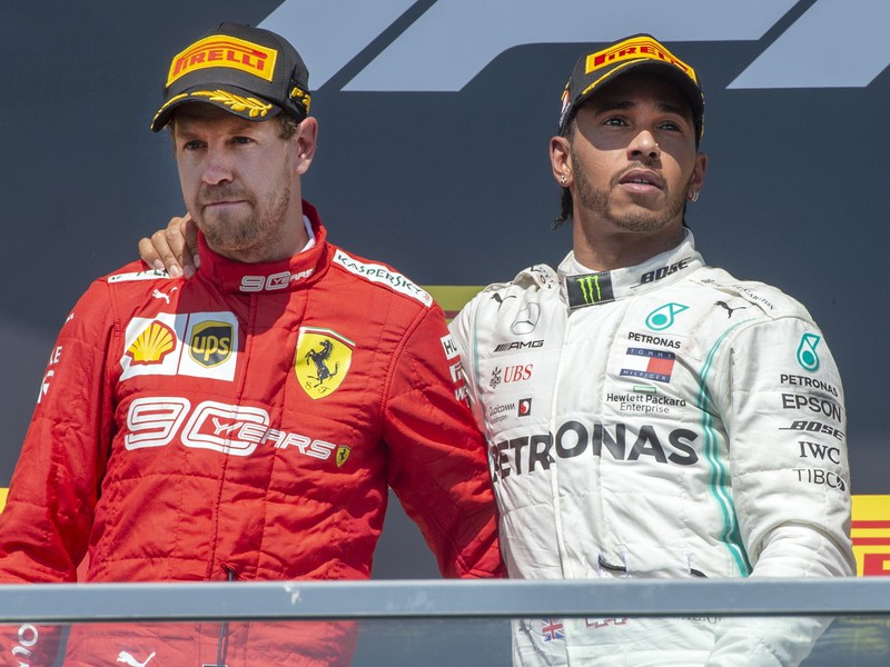 Sebastian Vettel a Lewis Hamilton