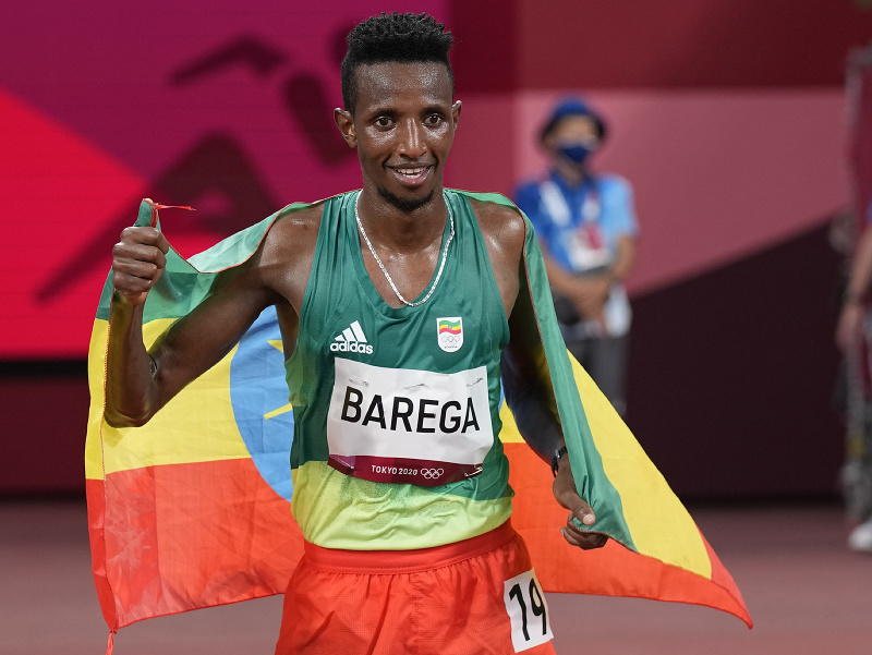 Etiópčan Selemon Barega triumfoval v behu na 10 000 m