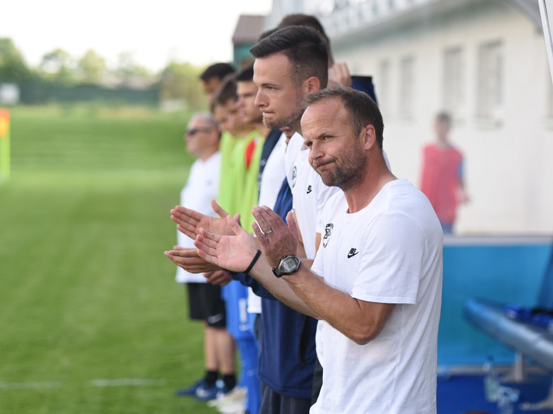 Asistent trénera Slovenska U18 Marek Bažík, ktorý viedol tím ako hlavný tréner vo finále turnaja Slovakia Cup 2018